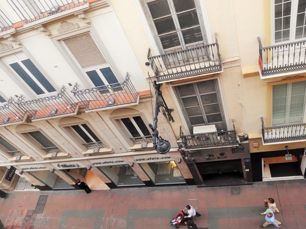 Apartamentos Decada Malaga Phòng bức ảnh